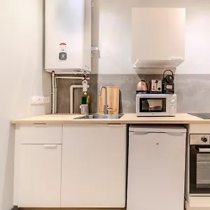 Appartement Charming 1-bedroom Across From Halles Paul Bocuse & Part-dieu, Lyon